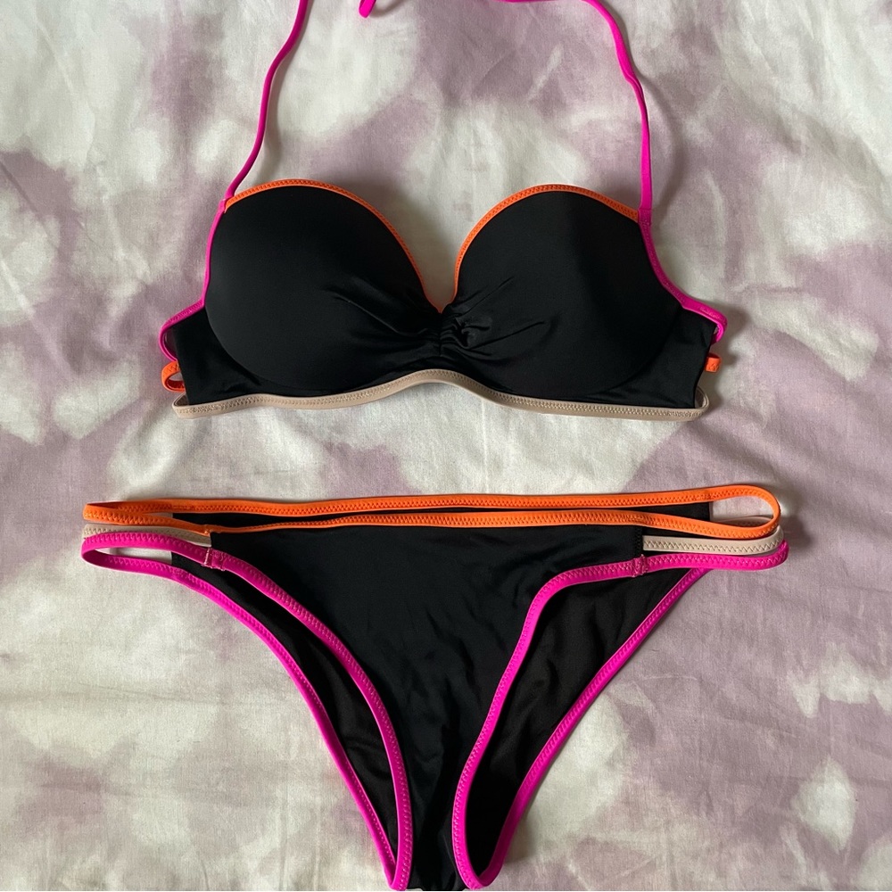 Women’s Victoria’s Secret Colorblock Contrast Bikini Set